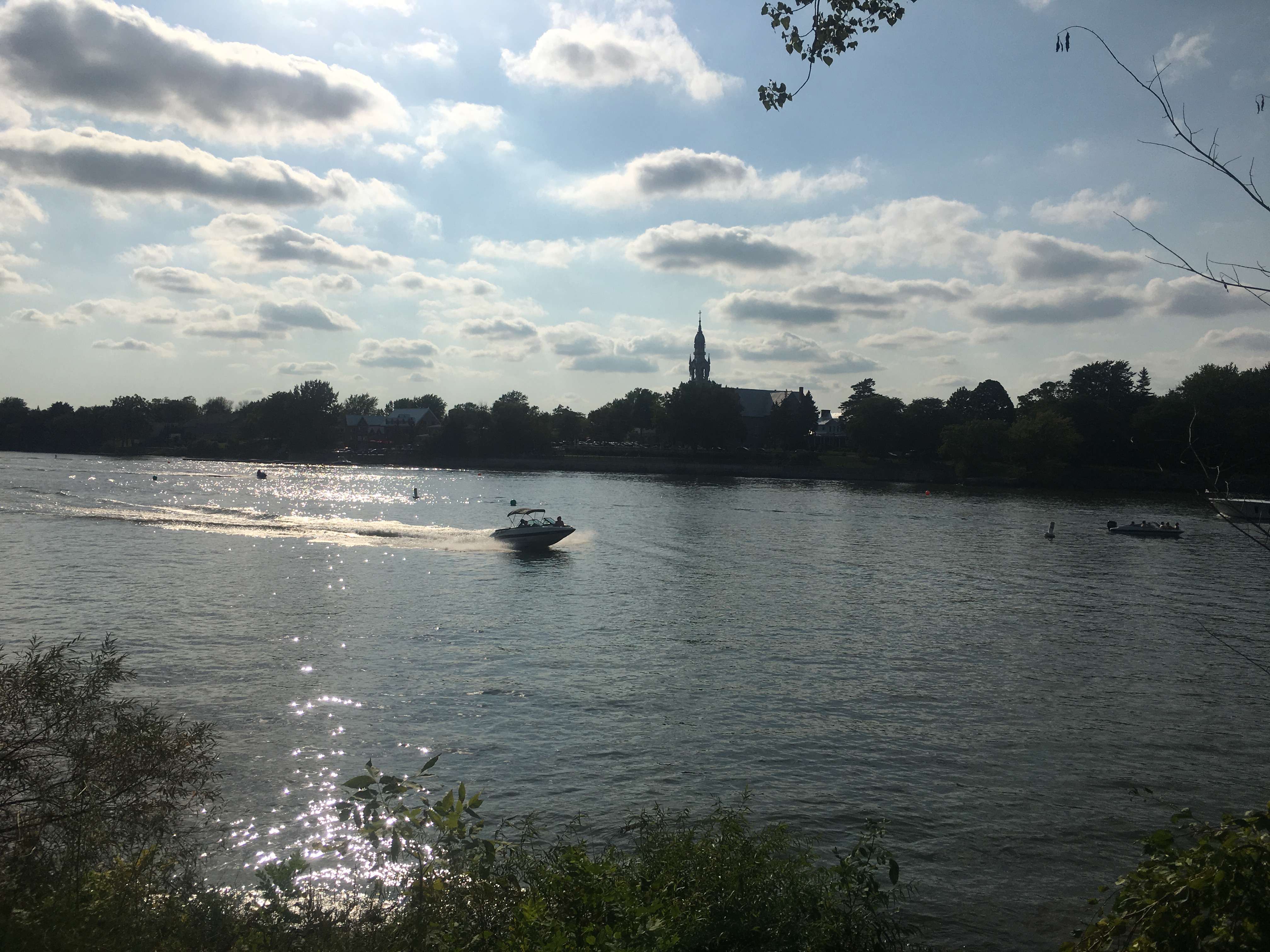 Le transport en commun, une priorité pour Annie Desharnais