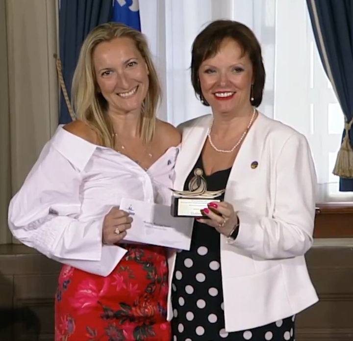 Une candidate en mouvement - Marilyne Picard de la CAQ